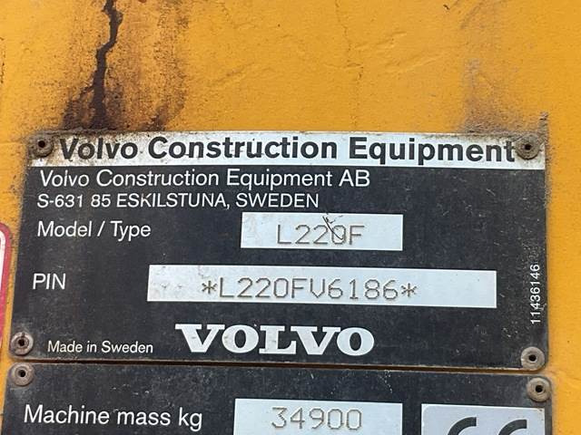 Volvo L220 F - Chargeuse sur pneus: photos 5 Volvo L220 F - Chargeuse sur pneus: photos 5