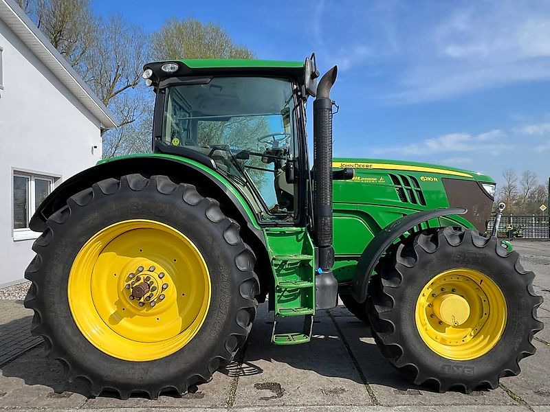 John Deere 6210R Frontzapfwelle - Tracteur agricole: photos 5 John Deere 6210R Frontzapfwelle - Tracteur agricole: photos 5