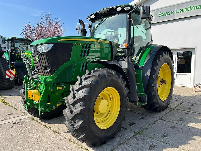 John Deere 6210R Frontzapfwelle - Tracteur agricole: photos 2 John Deere 6210R Frontzapfwelle - Tracteur agricole: photos 2