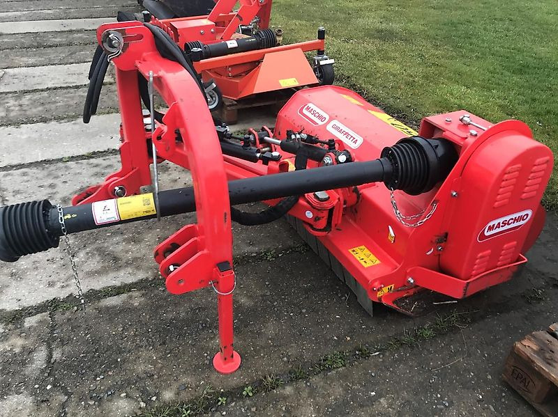 Maschio Giraffetta 120 Giraffa M - Broyeur d'accotement: photos 3 Maschio Giraffetta 120 Giraffa M - Broyeur d'accotement: photos 3