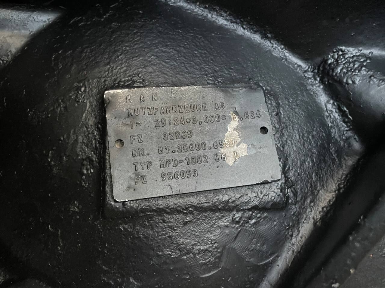 MAN HD 7, 13 Tonnen HPD 1382 - Différentiel pour Camion: photos 2 MAN HD 7, 13 Tonnen HPD 1382 - Différentiel pour Camion: photos 2