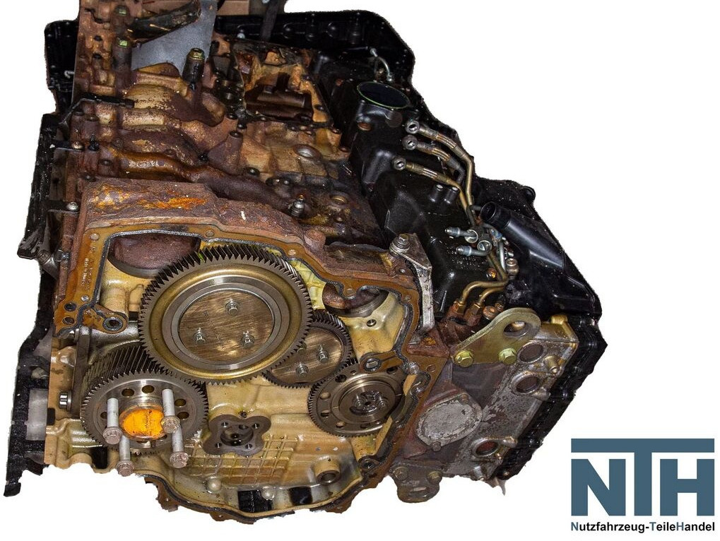 Mercedes-Benz Om 471 in Einzelteilen   Mercedes-Benz - Moteur pour Camion: photos 1 Mercedes-Benz Om 471 in Einzelteilen   Mercedes-Benz - Moteur pour Camion: photos 1