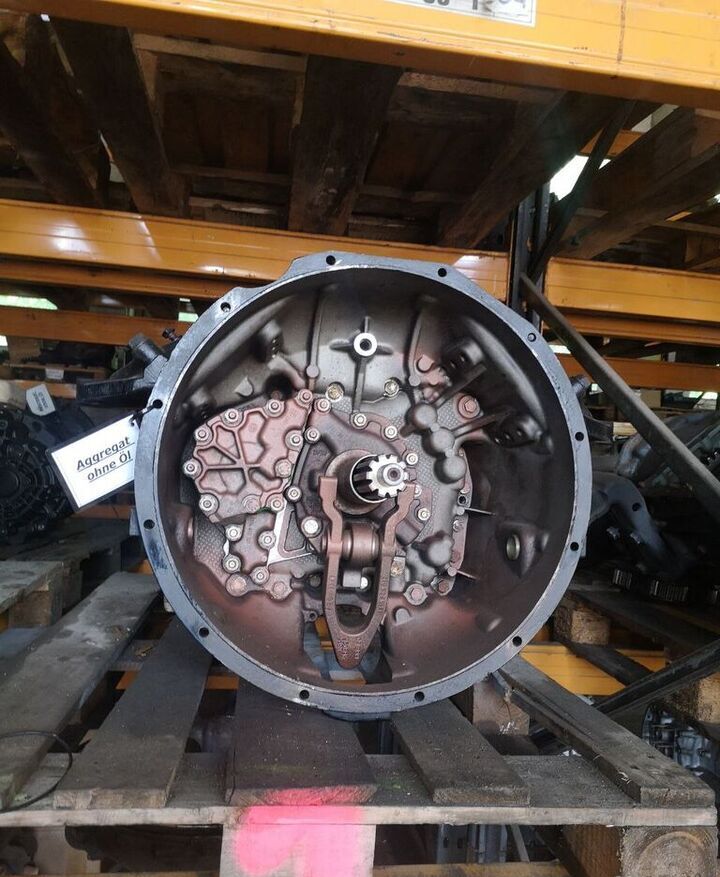 ZF 16 S 221 für MAN, DAF, Iveco, Renault - Boîte de vitesse: photos 1 ZF 16 S 221 für MAN, DAF, Iveco, Renault - Boîte de vitesse: photos 1