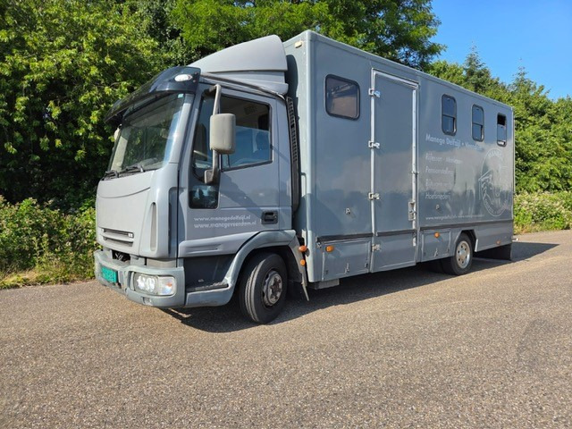IVECO 75E - Camion bétaillère: photos 3 IVECO 75E - Camion bétaillère: photos 3