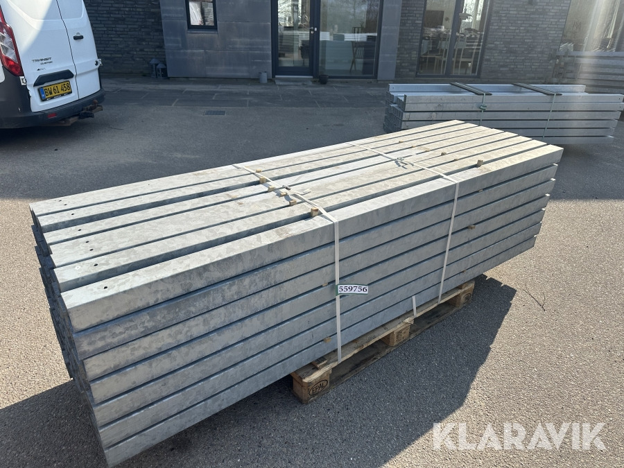 Matériel de chantier Galvaniserede stolper 57 styk. 2,5m. lange: photos 1