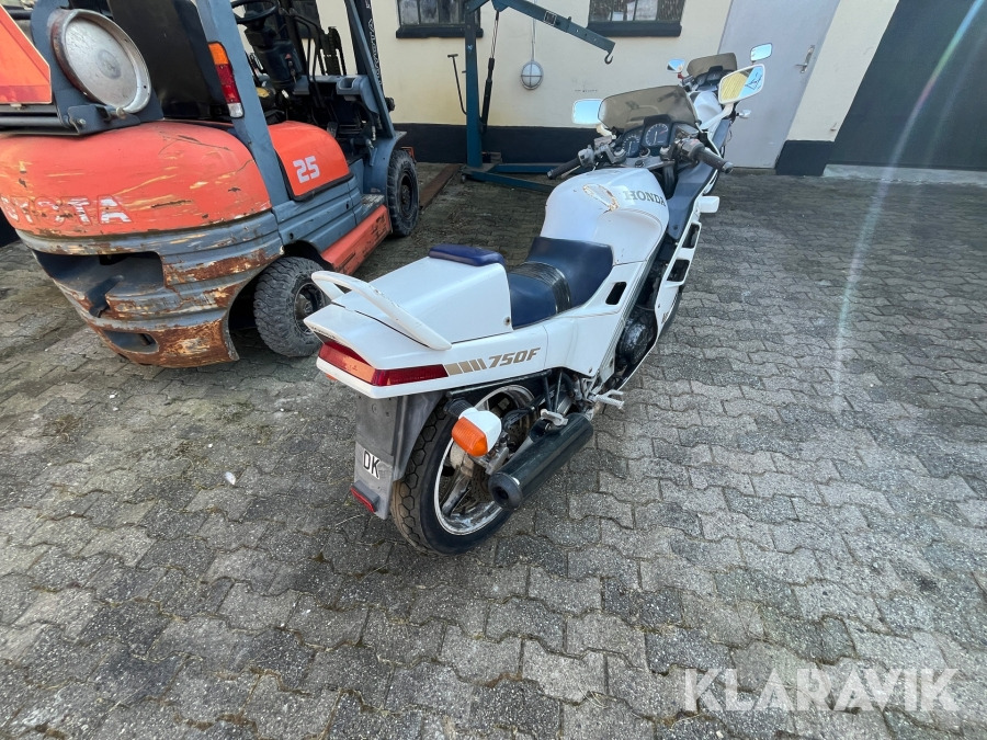 Motorcykler Honda VFR 750 2 styk - Motocyclette: photos 5 Motorcykler Honda VFR 750 2 styk - Motocyclette: photos 5