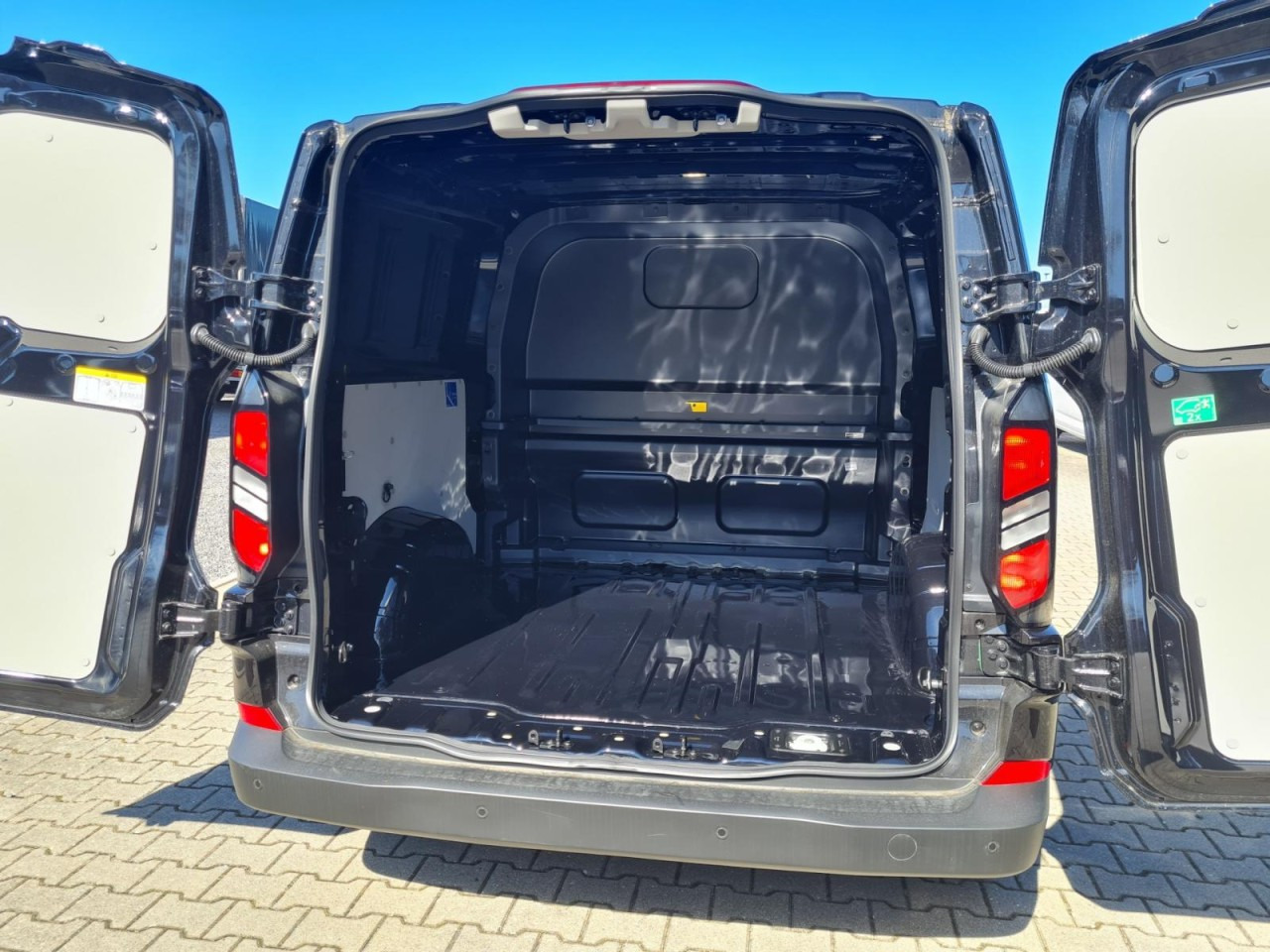 Fourgonnette, Utilitaire double cabine Ford Custom Kasten 320 L2 Trend Doka 6-Sitze KAMERA TEMPO: photos 16