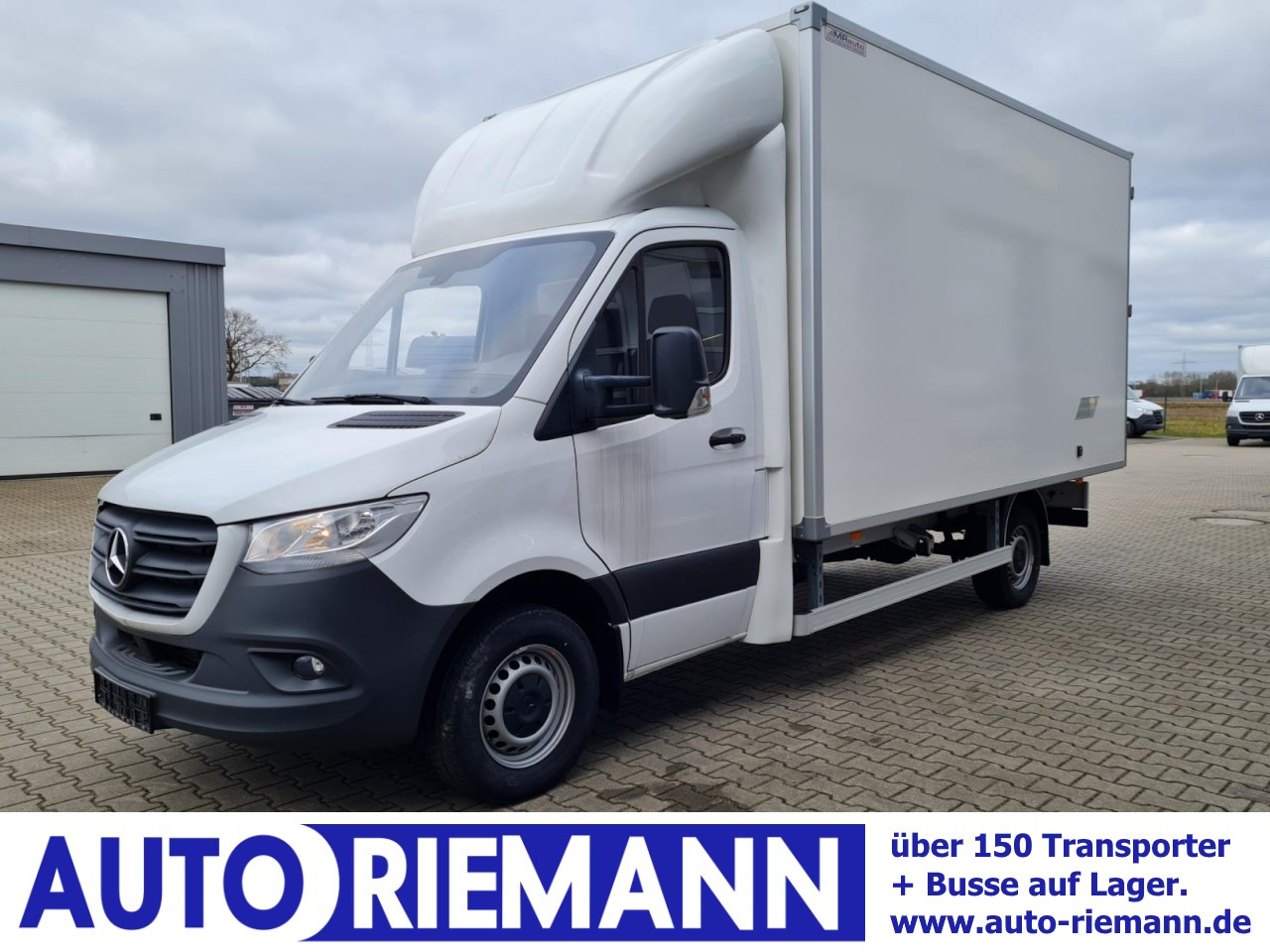 Mercedes-Benz Sprinter 315 Koffer lang MBux KLIMA NAVI TEMPOMAT - Fourgon grand volume: photos 1 Mercedes-Benz Sprinter 315 Koffer lang MBux KLIMA NAVI TEMPOMAT - Fourgon grand volume: photos 1