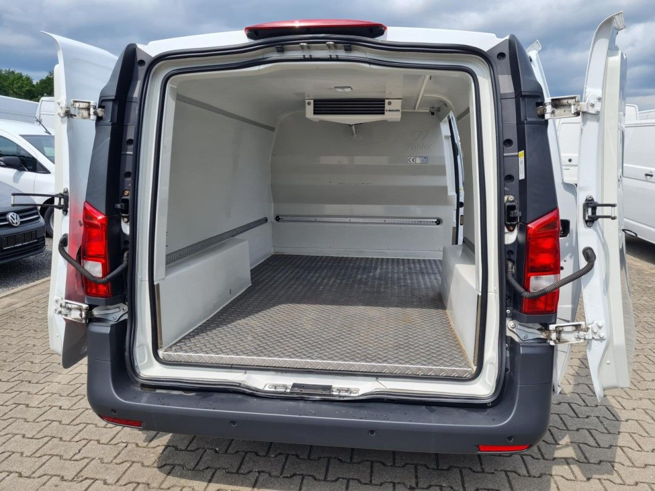 Utilitaire frigorifique Mercedes-Benz Vito 116 Cdi Kühlkasten Stand + Fahrkühl. lang: photos 6