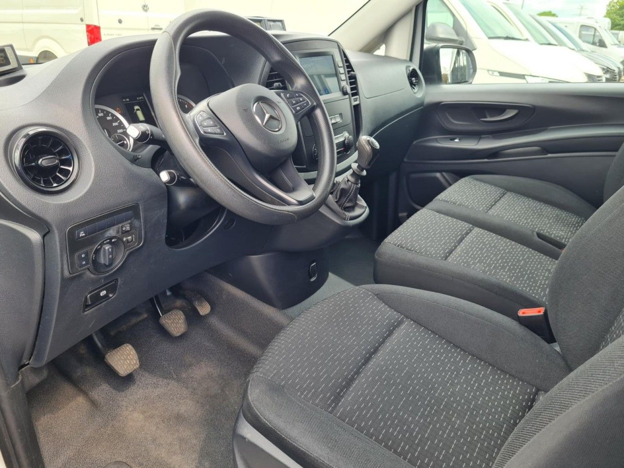 Utilitaire frigorifique Mercedes-Benz Vito 116 Cdi Kühlkasten Stand + Fahrkühl. lang: photos 9