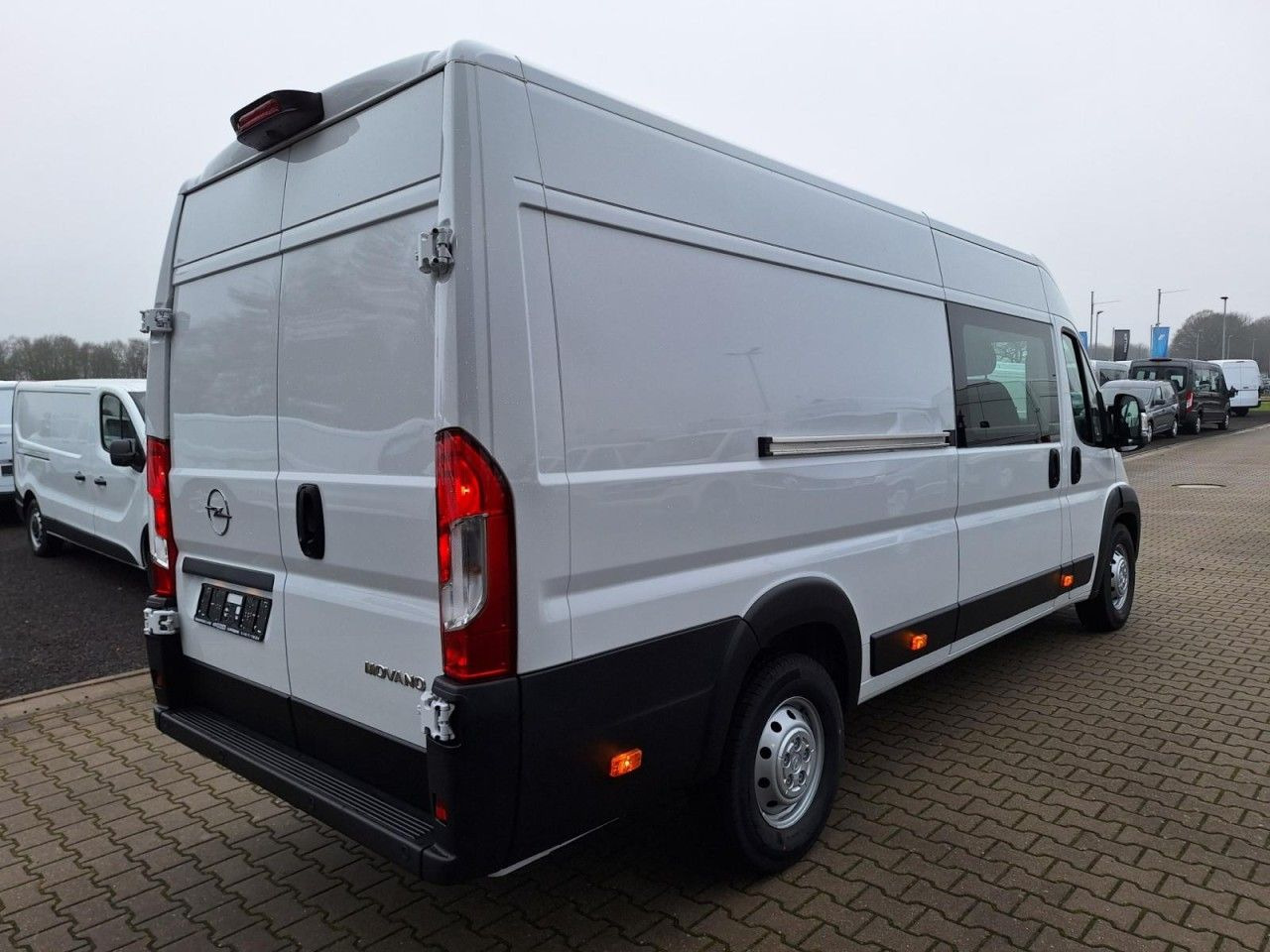 Opel Movano 35 Kasten L4 Doka 6-Sitze verstärkt PDC T - Fourgon utilitaire, Utilitaire double cabine: photos 5 Opel Movano 35 Kasten L4 Doka 6-Sitze verstärkt PDC T - Fourgon utilitaire, Utilitaire double cabine: photos 5