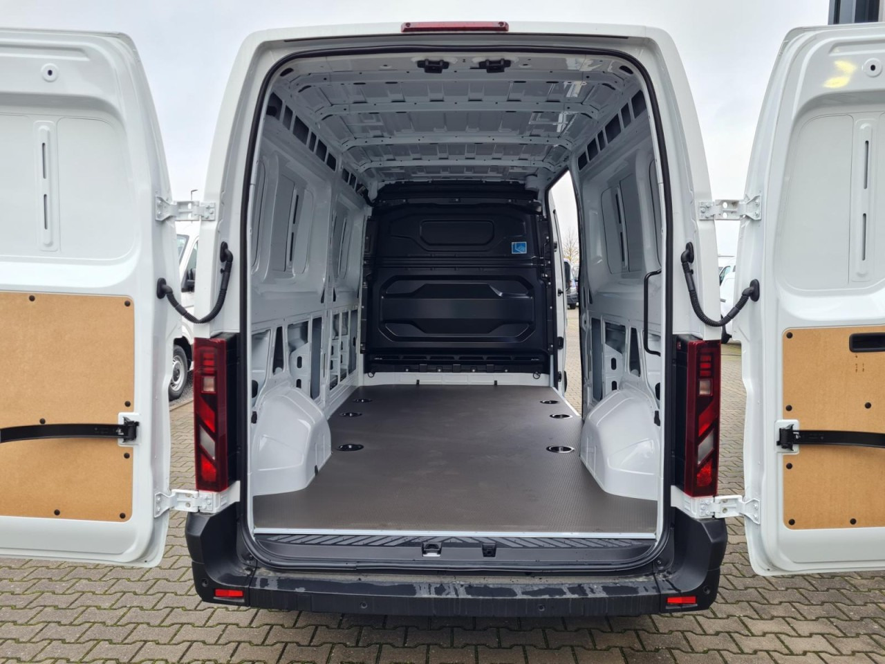 Renault Master 35 Kasten L3H2 Extra KLIMA PDC TEMPOMAT - Fourgon utilitaire: photos 5 Renault Master 35 Kasten L3H2 Extra KLIMA PDC TEMPOMAT - Fourgon utilitaire: photos 5