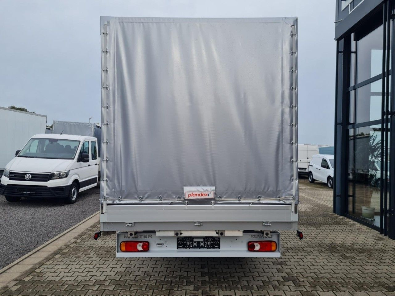 Utilitaire plateau baché Renault Master 35 Pritsche Schiebe Plane dCi 170 10 Pal.: photos 6