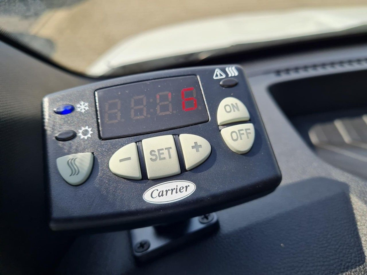 Utilitaire frigorifique Renault Master New 3,5 t Kühlkasten Carrier L3H2 Kamera: photos 18