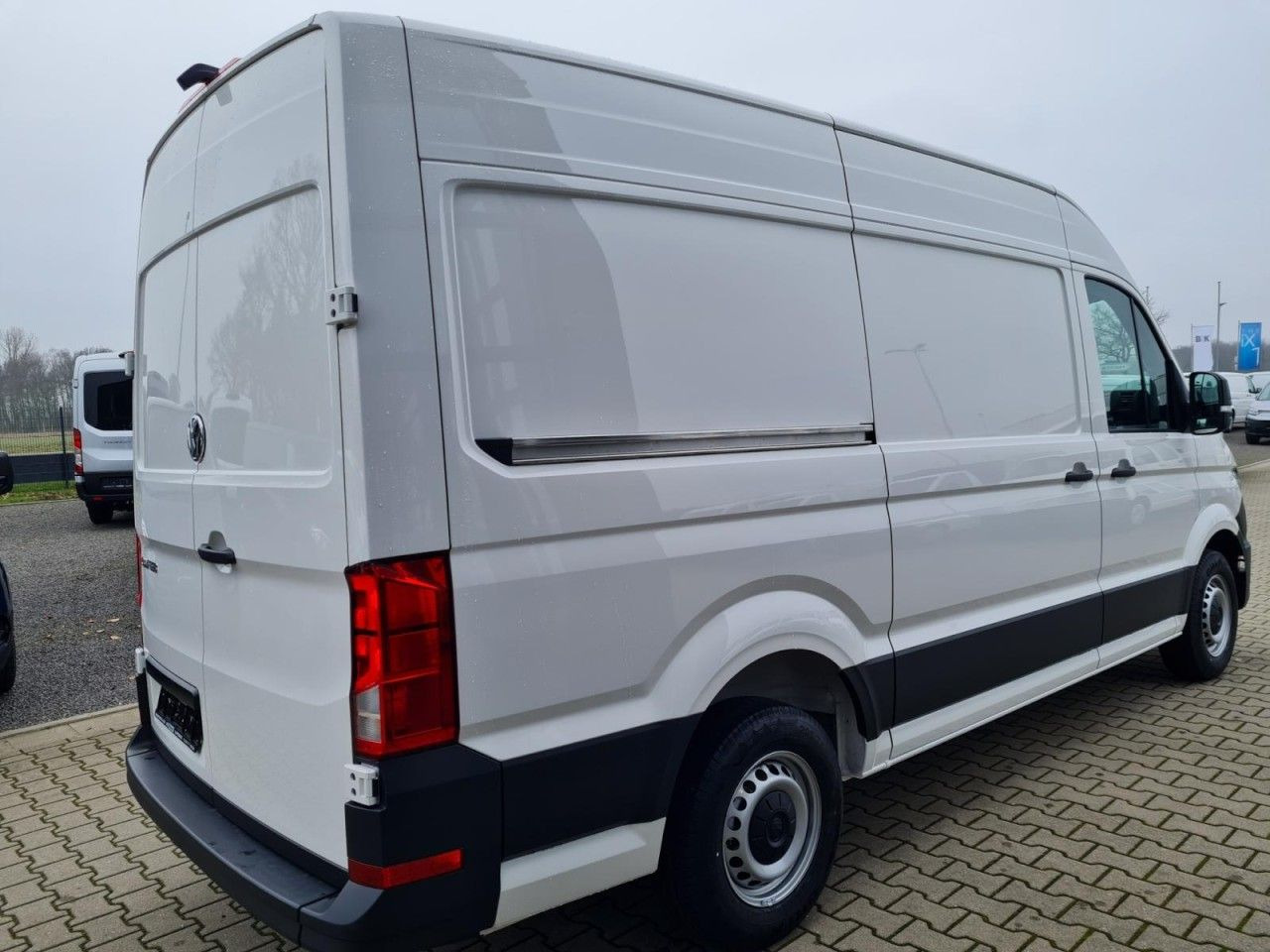 Volkswagen Crafter 35 Kasten MR hoch KLIMA KAMERA NAVI/APP - Fourgon utilitaire: photos 4 Volkswagen Crafter 35 Kasten MR hoch KLIMA KAMERA NAVI/APP - Fourgon utilitaire: photos 4