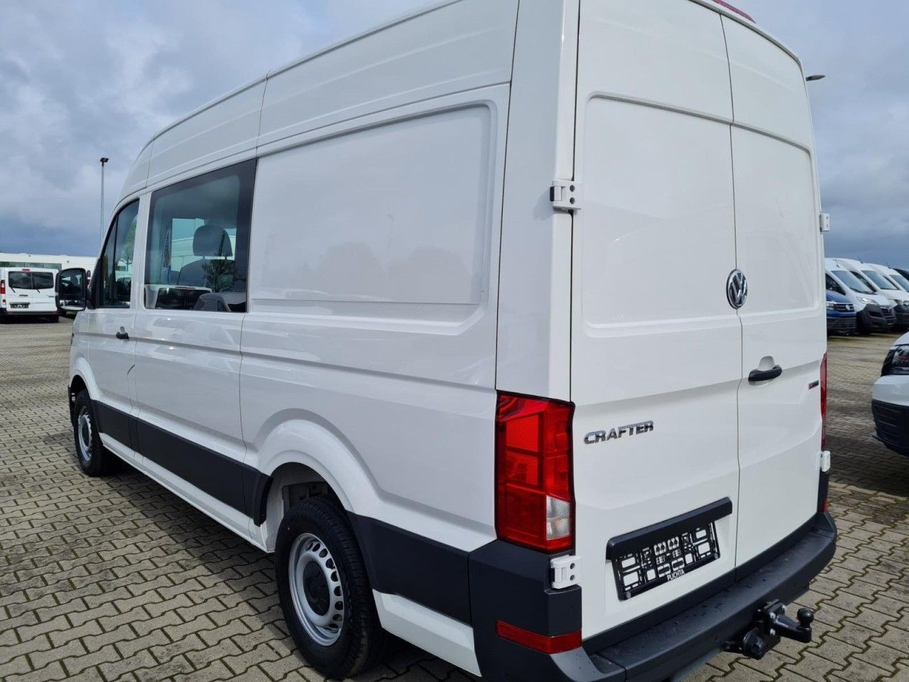 Volkswagen Crafter 35 Kasten PLUS MIXTO DOKA 4motion L3H3 - Fourgon utilitaire, Utilitaire double cabine: photos 5 Volkswagen Crafter 35 Kasten PLUS MIXTO DOKA 4motion L3H3 - Fourgon utilitaire, Utilitaire double cabine: photos 5