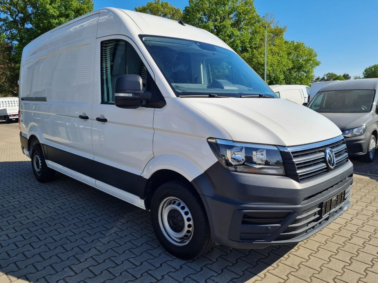 Volkswagen Crafter 35 Kasten TDI L3H3 MR Kamera Verkleidung - Fourgon utilitaire: photos 3 Volkswagen Crafter 35 Kasten TDI L3H3 MR Kamera Verkleidung - Fourgon utilitaire: photos 3