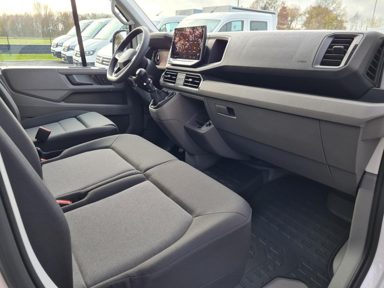 Volkswagen Crafter 35 Pritsche Schiebe Plane LED, Kamera - Utilitaire plateau baché: photos 4 Volkswagen Crafter 35 Pritsche Schiebe Plane LED, Kamera - Utilitaire plateau baché: photos 4