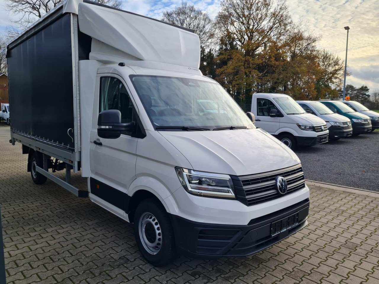 Volkswagen Crafter 35 Pritsche Schiebe Plane LED, Kamera - Utilitaire plateau baché: photos 3 Volkswagen Crafter 35 Pritsche Schiebe Plane LED, Kamera - Utilitaire plateau baché: photos 3