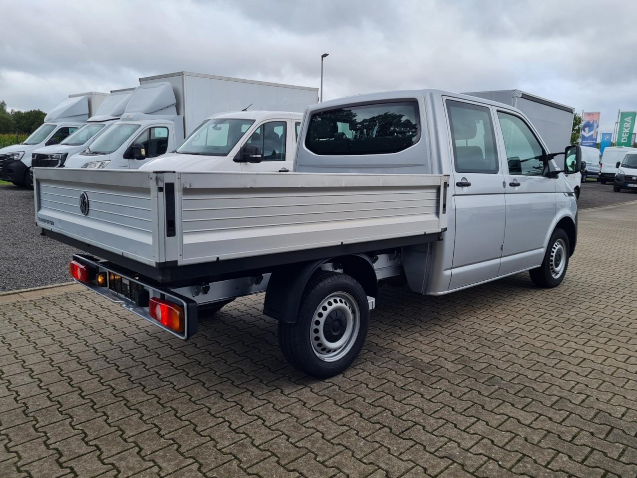 Volkswagen T6.1 Doka Pritsche Plane 6-Sitze Klima Komfort - Fourgon plateau, Utilitaire double cabine: photos 4 Volkswagen T6.1 Doka Pritsche Plane 6-Sitze Klima Komfort - Fourgon plateau, Utilitaire double cabine: photos 4
