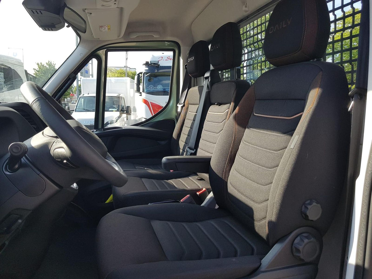 Fourgon plateau Iveco Daily 35S14HA8  Pritsche AHK 100 kW (136 PS),...: photos 12
