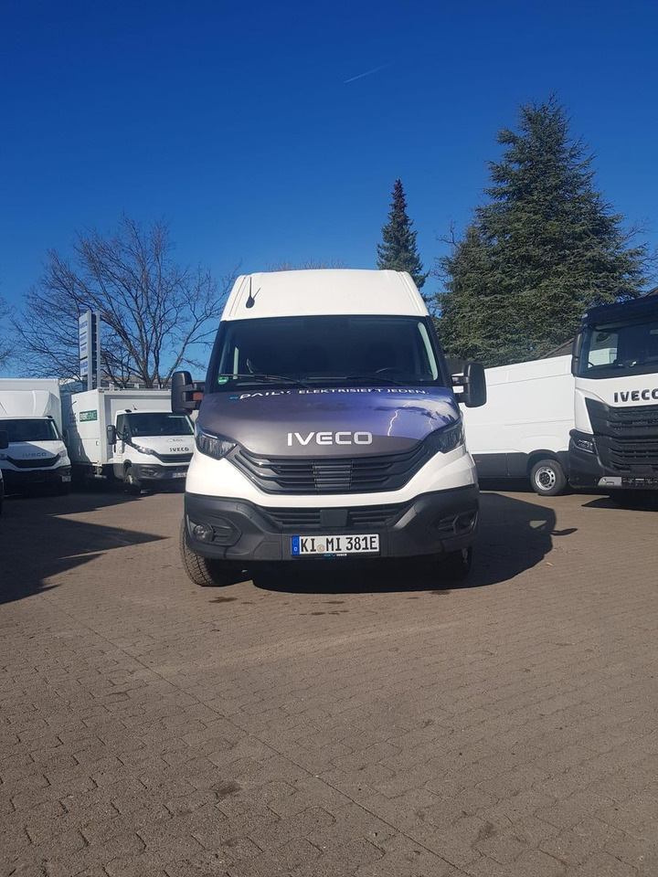 Iveco Daily 38S14E V Rückfahrkamera, AHK mit 3,5t, ... - Fourgon utilitaire, Utilitaire électrique: photos 2 Iveco Daily 38S14E V Rückfahrkamera, AHK mit 3,5t, ... - Fourgon utilitaire, Utilitaire électrique: photos 2