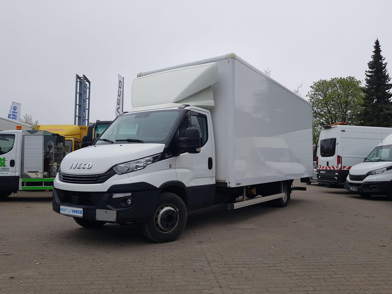 Iveco Daily 70C18HA8/P Koffer, Luftfederung, Kamera - Fourgon grand volume: photos 1 Iveco Daily 70C18HA8/P Koffer, Luftfederung, Kamera - Fourgon grand volume: photos 1