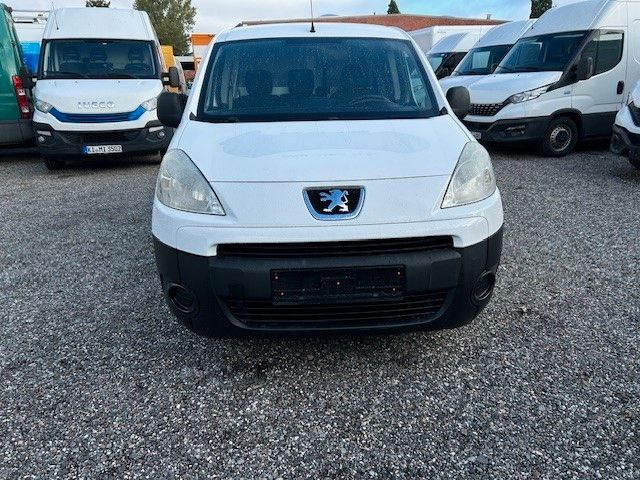 Peugeot Partner Komfort Kühlanlage 90PS Schalter - Utilitaire frigorifique: photos 2 Peugeot Partner Komfort Kühlanlage 90PS Schalter - Utilitaire frigorifique: photos 2