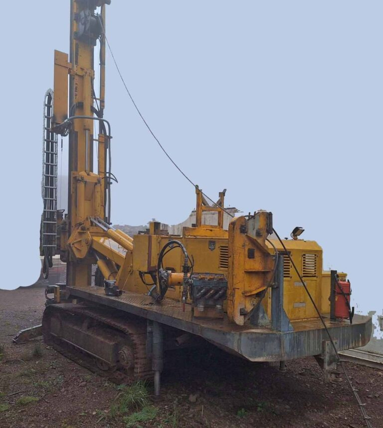 Atlas Copco Mustang A66 CBT-HD – Drilling Rig / Bohrgerät - Foreuse: photos 1 Atlas Copco Mustang A66 CBT-HD – Drilling Rig / Bohrgerät - Foreuse: photos 1