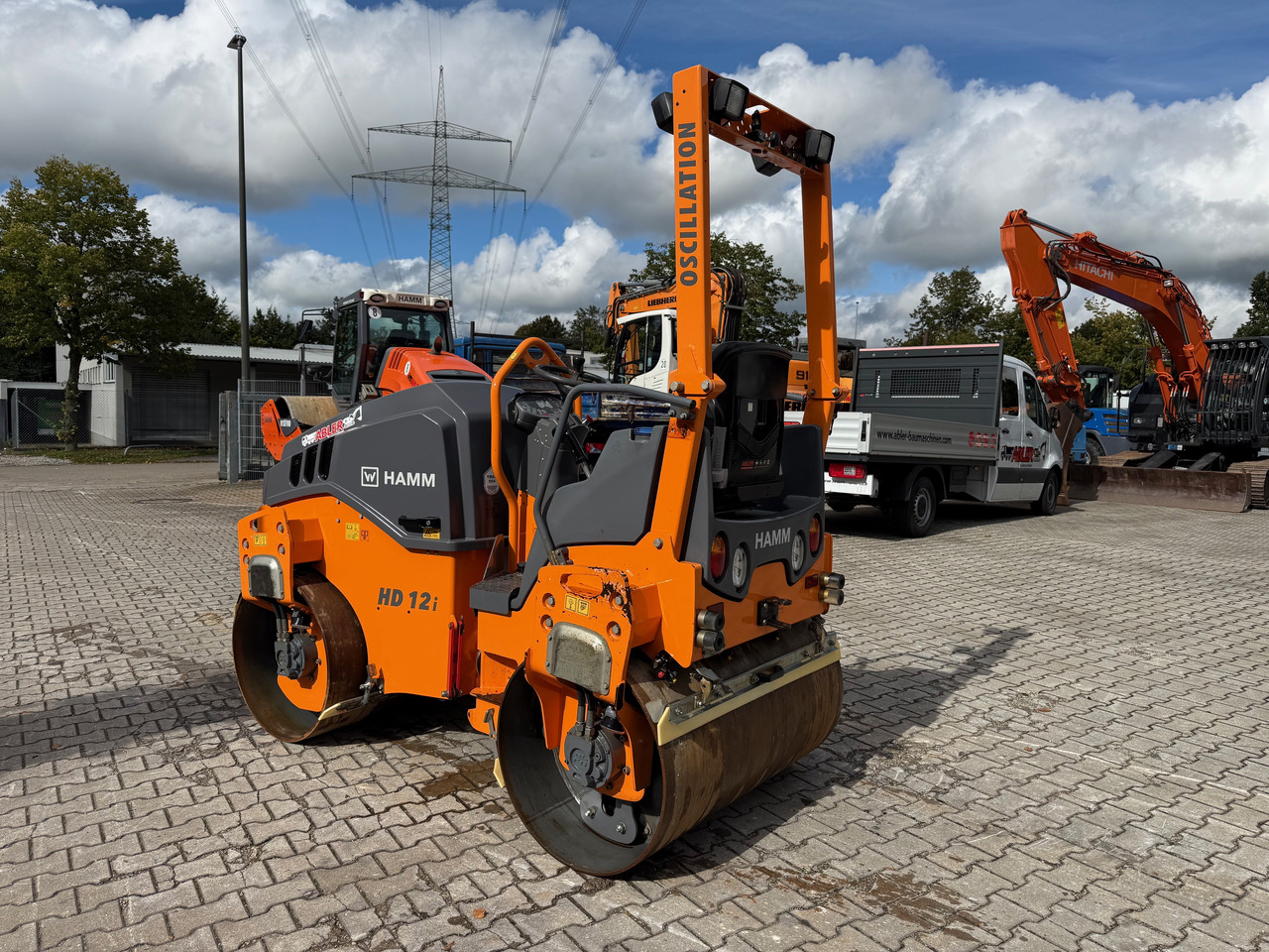 HAMM HD12i VO VIO Tandemwalze mit Oszillation - Rouleau compresseur: photos 4 HAMM HD12i VO VIO Tandemwalze mit Oszillation - Rouleau compresseur: photos 4