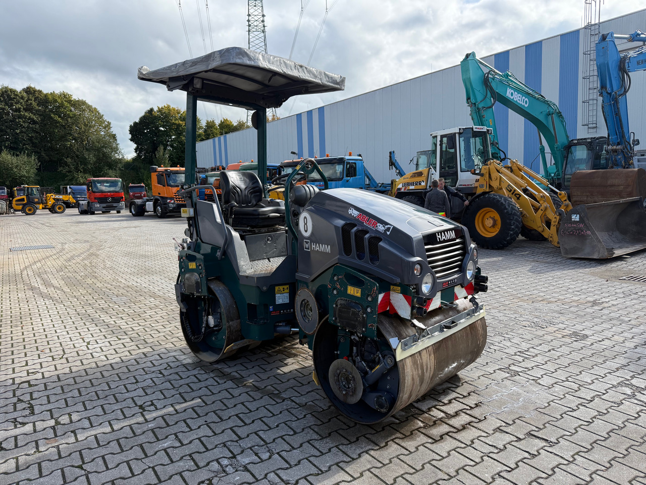 Hamm HD12 VV Tandemwalze mit Dach - Rouleau compresseur: photos 4 Hamm HD12 VV Tandemwalze mit Dach - Rouleau compresseur: photos 4