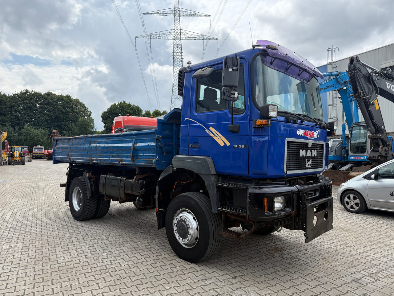 MAN 19.364 3-Seiten-Kipper Allrad Winterdienst - Camion benne: photos 3 MAN 19.364 3-Seiten-Kipper Allrad Winterdienst - Camion benne: photos 3