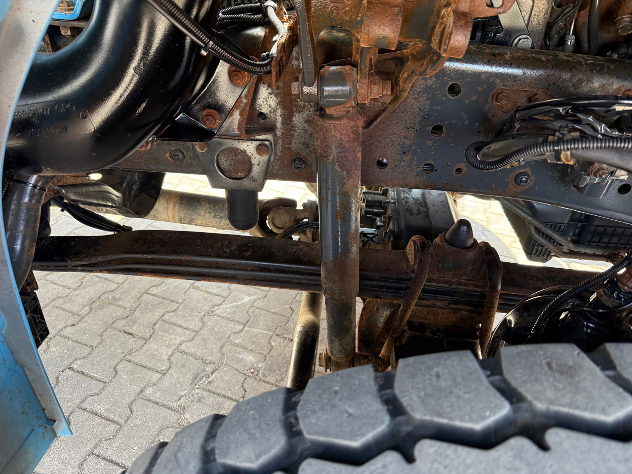 Camion multibenne Mercedes-Benz 1841 Actros MP2 Absetzkipper 4x4 Allrad Klima: photos 11