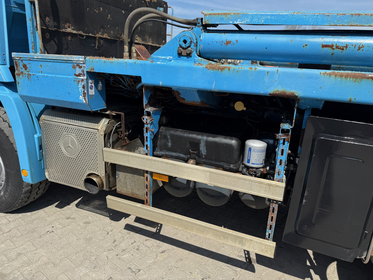 Camion multibenne Mercedes-Benz 1841 Actros MP2 Absetzkipper 4x4 Allrad Klima: photos 15