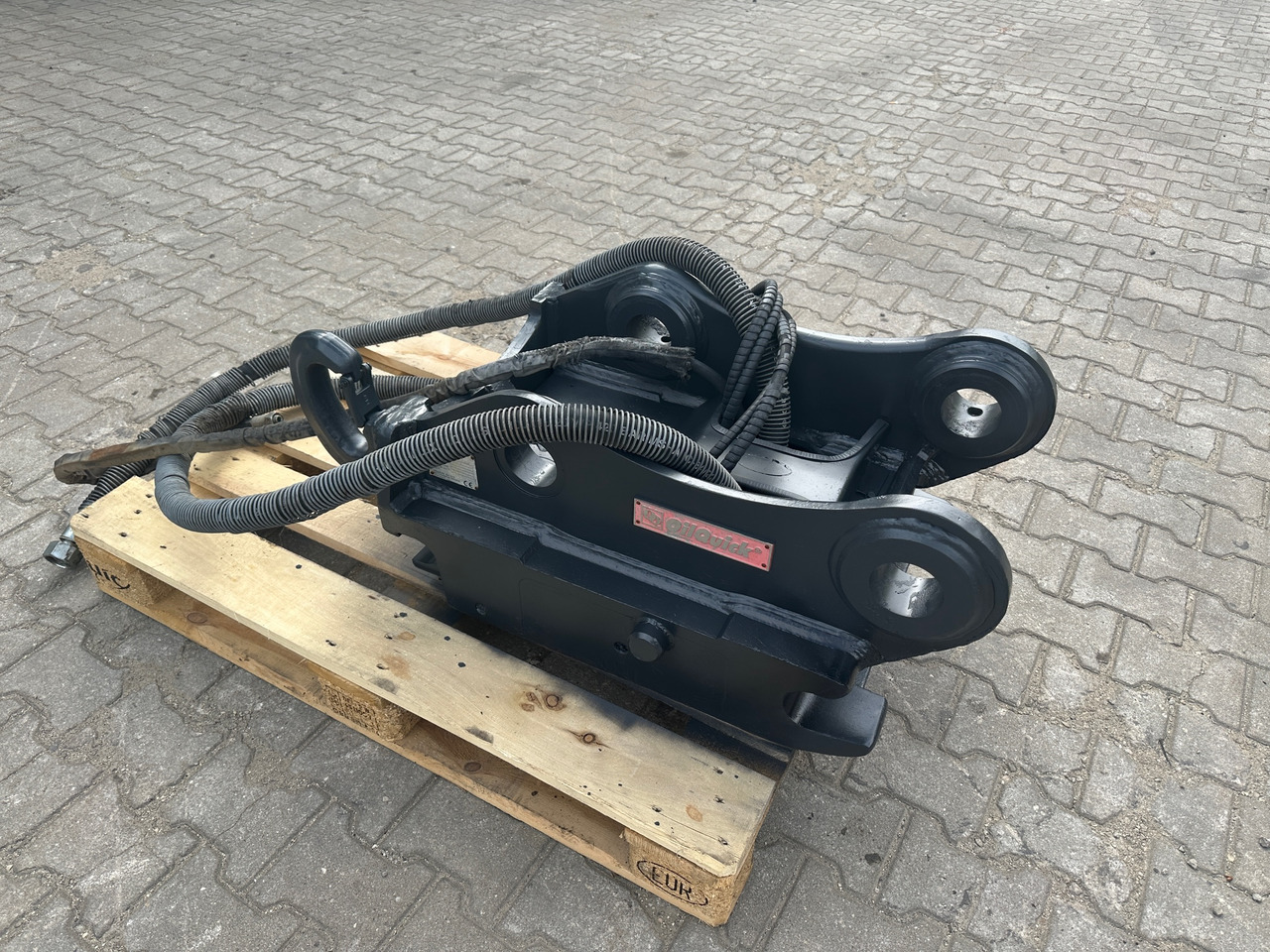 Oilquick OQ 70/55 vollhydraulischer Schnellwechsler - Attache rapide: photos 4 Oilquick OQ 70/55 vollhydraulischer Schnellwechsler - Attache rapide: photos 4
