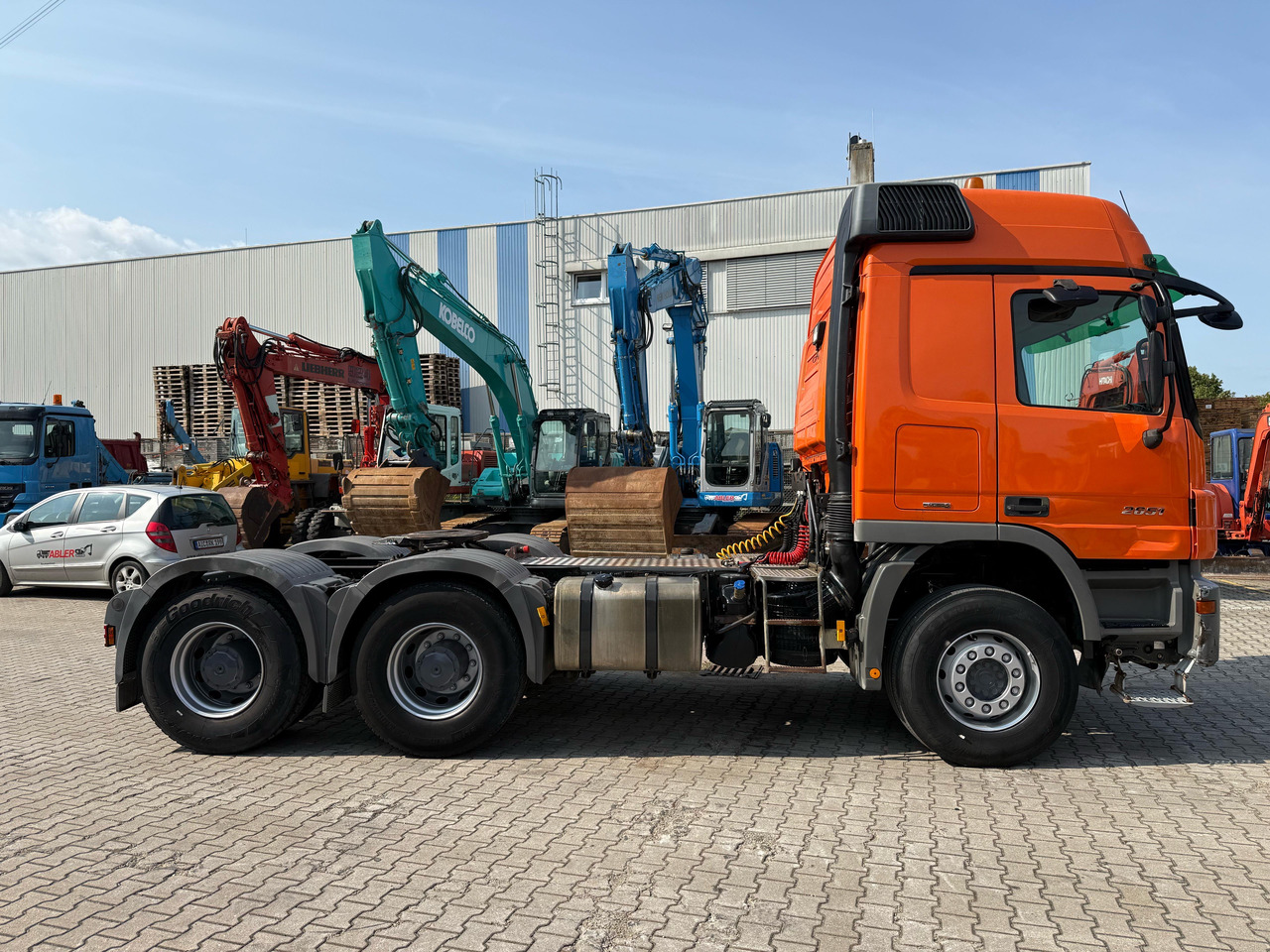 Mercedes-Benz 2651 Actros MP2 V8 SZM Telligent Retarder - Tracteur routier: photos 4 Mercedes-Benz 2651 Actros MP2 V8 SZM Telligent Retarder - Tracteur routier: photos 4