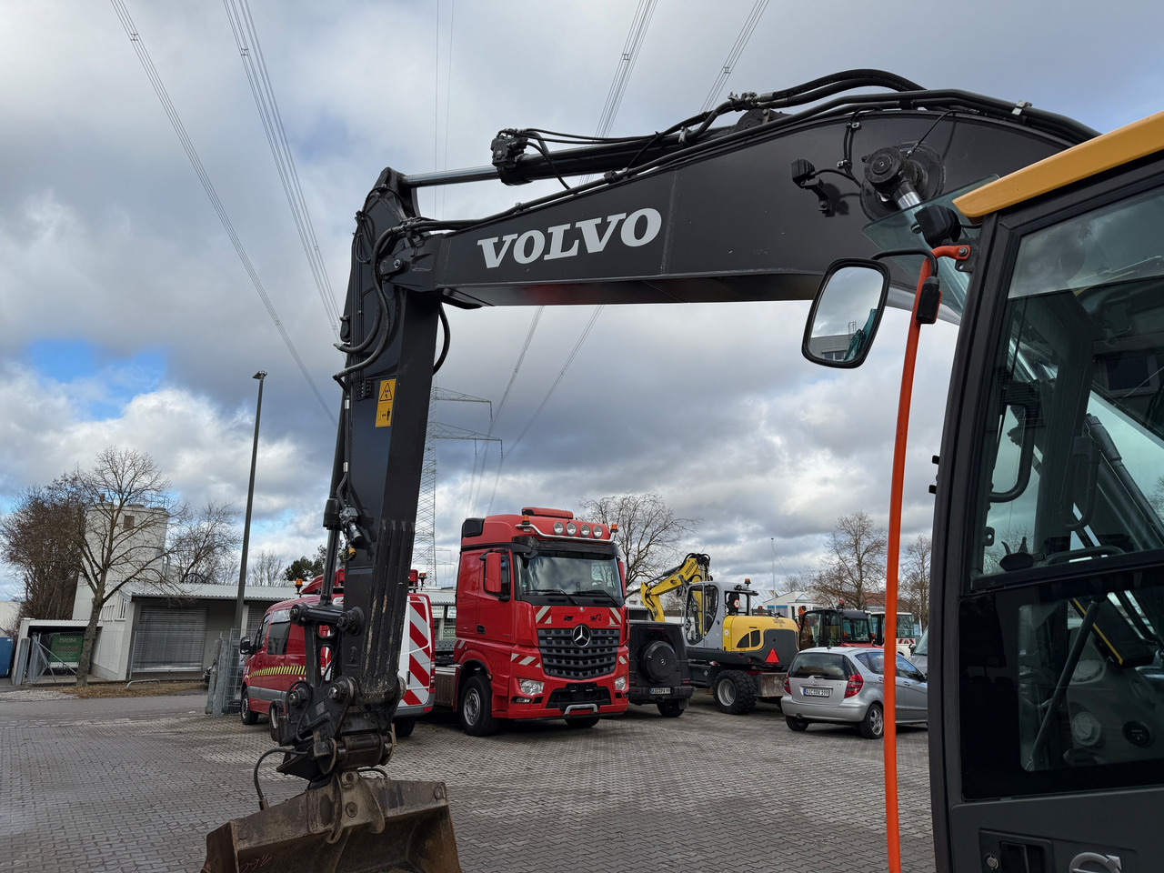 Pelle sur chenille Volvo EC220 EL Kettenbagger Klima 180 Grad LED TOP!: photos 7 Pelle sur chenille Volvo EC220 EL Kettenbagger Klima 180 Grad LED TOP!: photos 7