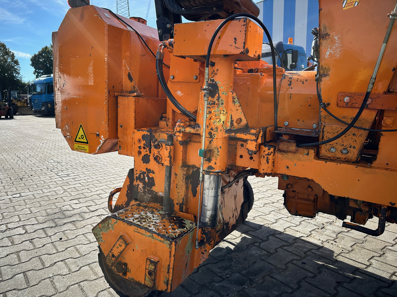 Fraiseuse à froid Wirtgen SF500C Asphaltfräse: photos 9 Fraiseuse à froid Wirtgen SF500C Asphaltfräse: photos 9