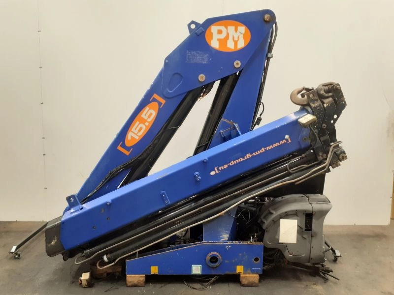 Grúa PM 15523 - Grue auxiliaire pour Camion: photos 1 Grúa PM 15523 - Grue auxiliaire pour Camion: photos 1