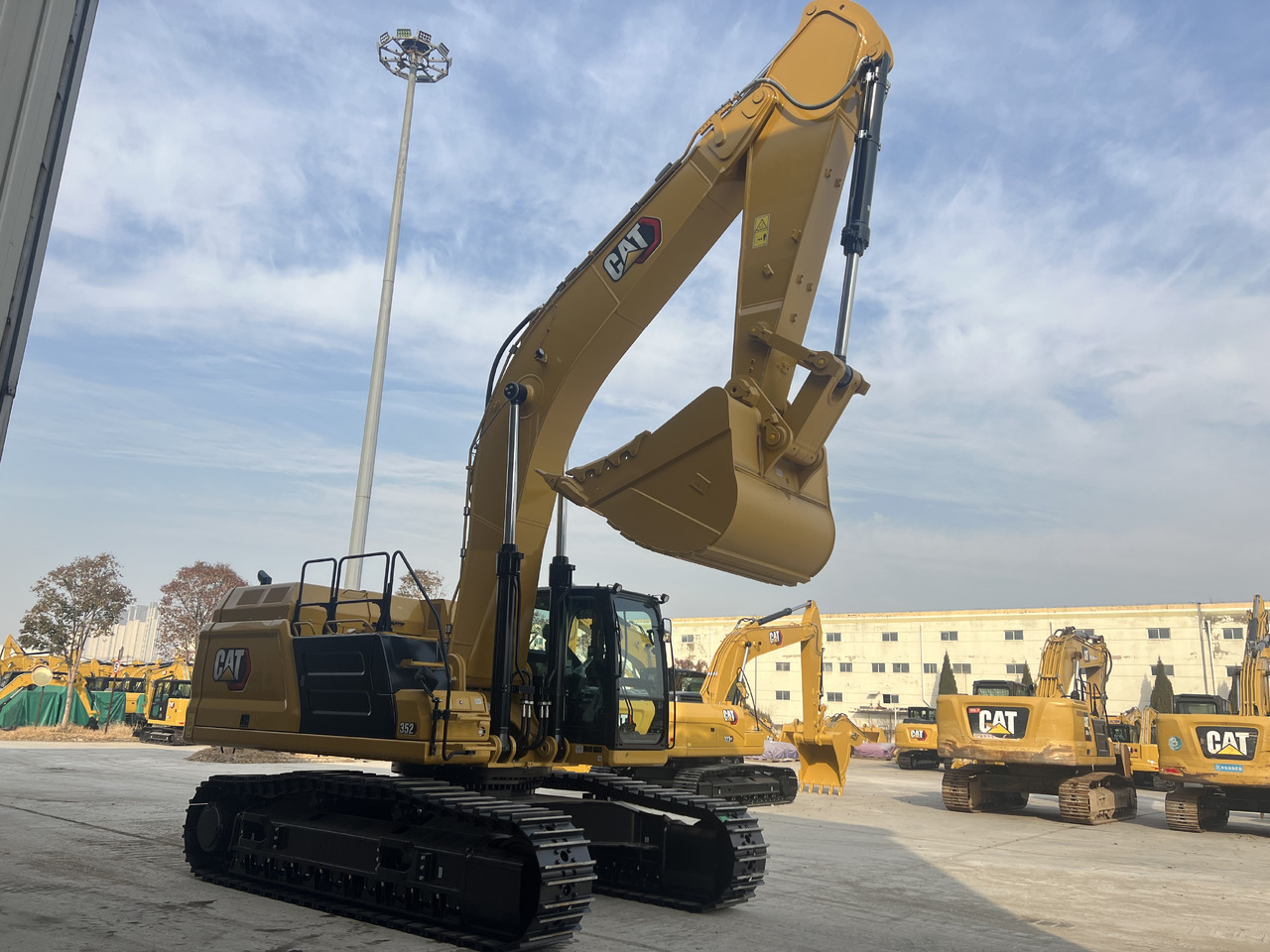 Caterpillar 352 - Pelle sur chenille: photos 4 Caterpillar 352 - Pelle sur chenille: photos 4