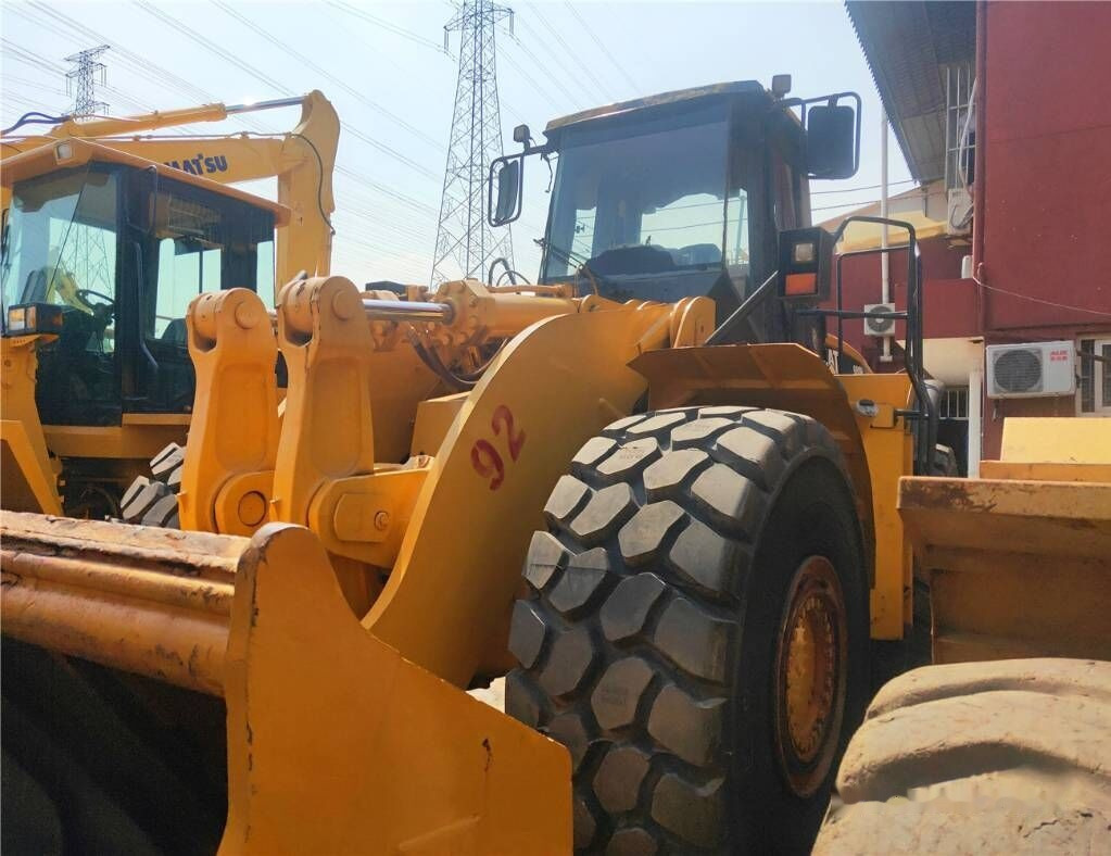 Caterpillar 980 H - Chargeuse sur pneus: photos 1 Caterpillar 980 H - Chargeuse sur pneus: photos 1