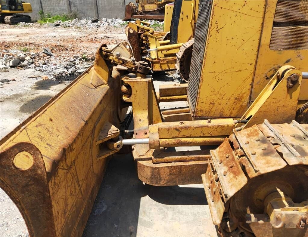 Caterpillar D 4 C - Bulldozer: photos 5 Caterpillar D 4 C - Bulldozer: photos 5
