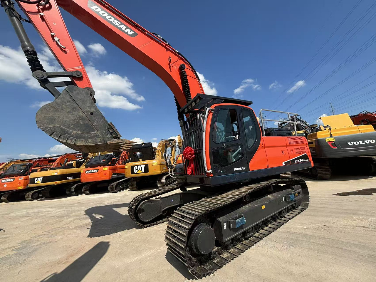 Doosan DX340 - Pelle: photos 1 Doosan DX340 - Pelle: photos 1