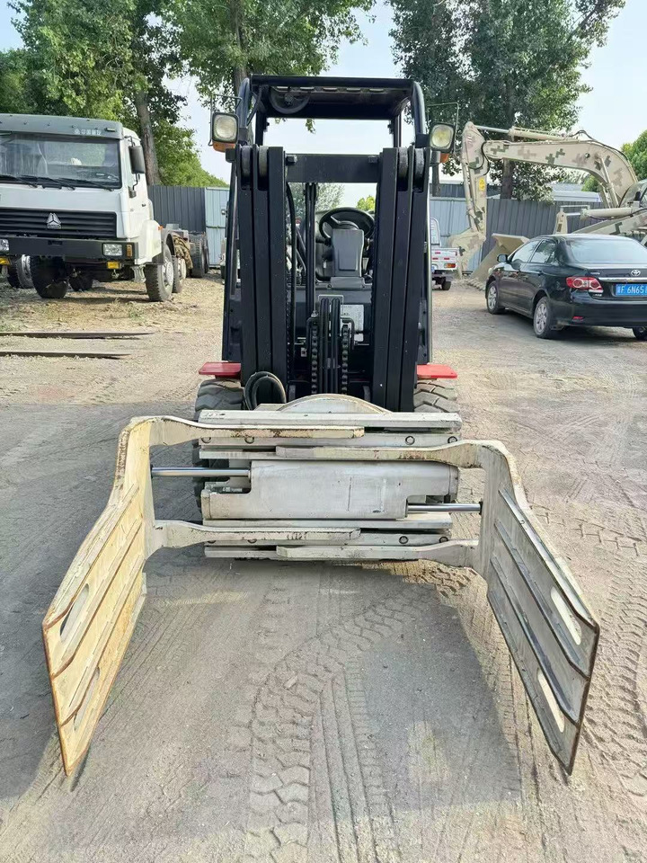 HangCha A30 - Chariot élévateur diesel: photos 4 HangCha A30 - Chariot élévateur diesel: photos 4