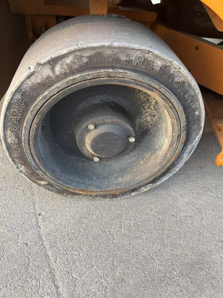 HangCha R30DZ - Chariot élévateur diesel: photos 5 HangCha R30DZ - Chariot élévateur diesel: photos 5