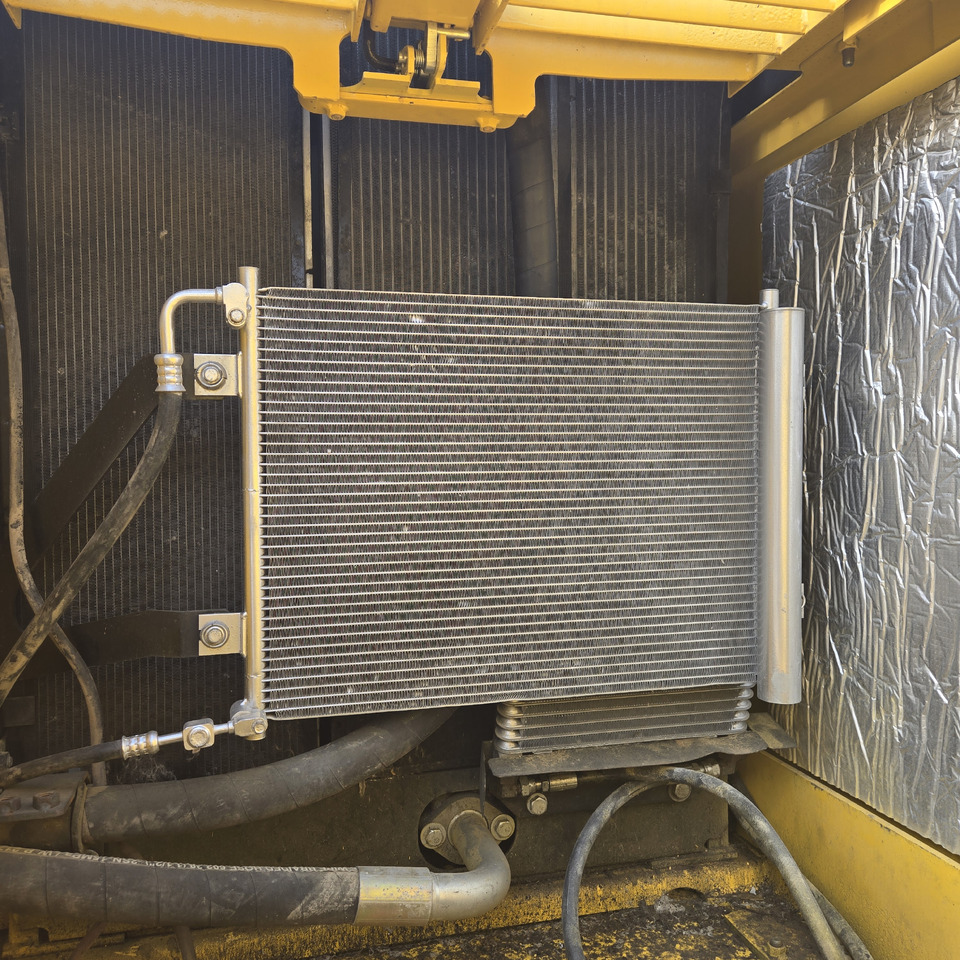 Pelle KOMATSU PC200-8: photos 11 Pelle KOMATSU PC200-8: photos 11