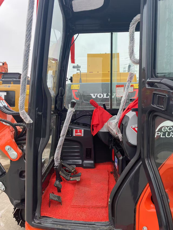 Mini pelle KUBOTA U55: photos 13 Mini pelle KUBOTA U55: photos 13