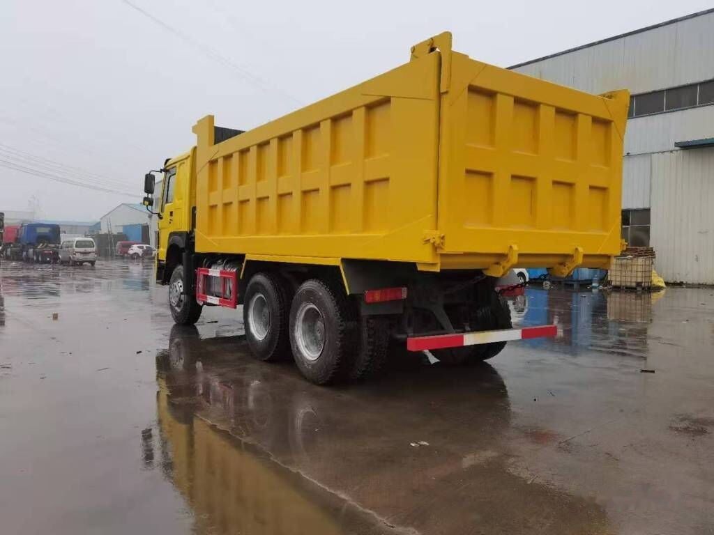 Sinotruk HOWO 6*4 Dump truck - Camion benne: photos 4 Sinotruk HOWO 6*4 Dump truck - Camion benne: photos 4
