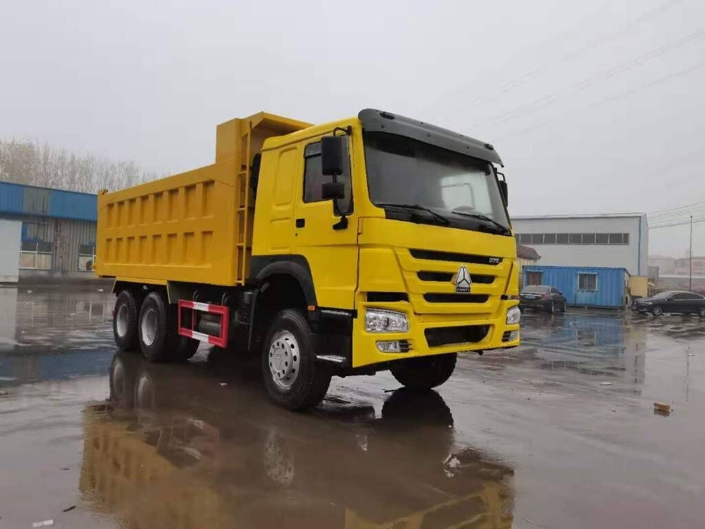 Sinotruk HOWO 6*4 Dump truck - Camion benne: photos 1 Sinotruk HOWO 6*4 Dump truck - Camion benne: photos 1