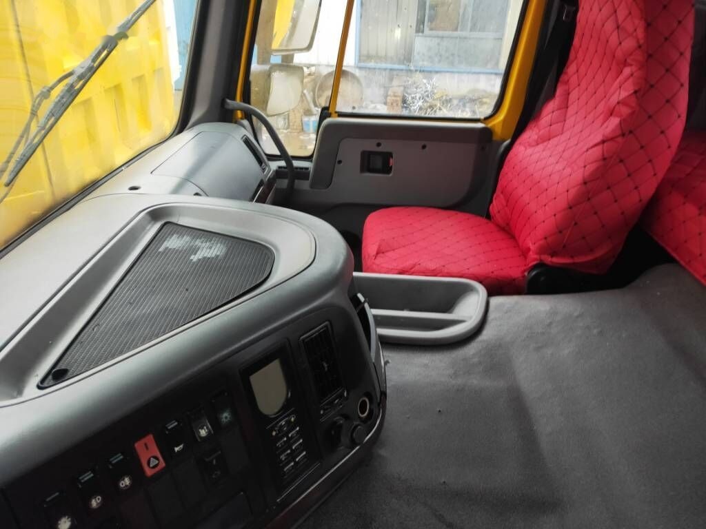 Sinotruk HOWO 6*4 Dump truck - Camion benne: photos 5 Sinotruk HOWO 6*4 Dump truck - Camion benne: photos 5